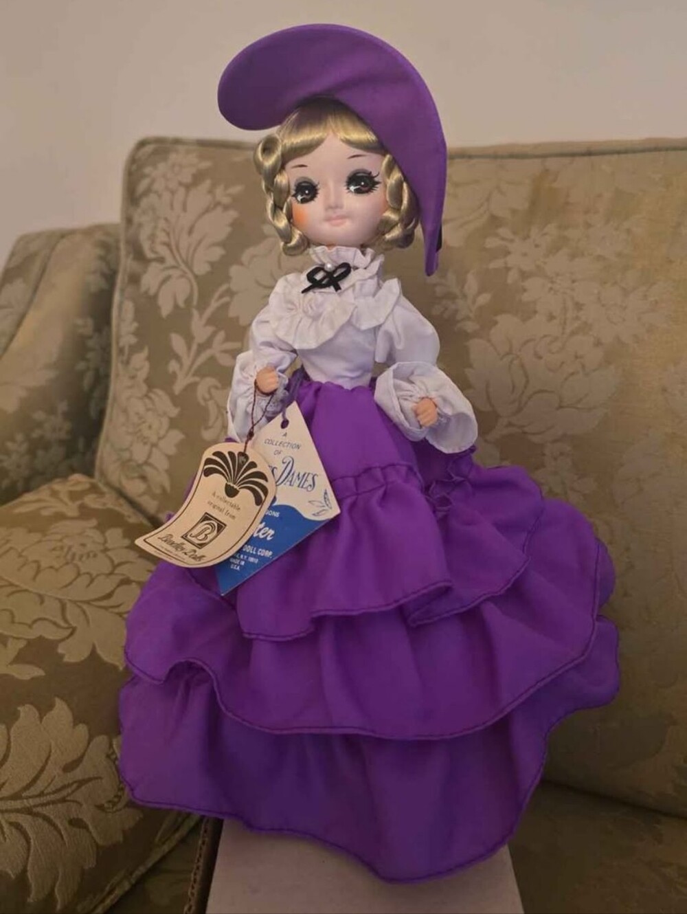 Bradley Grandes Dames Winter Doll